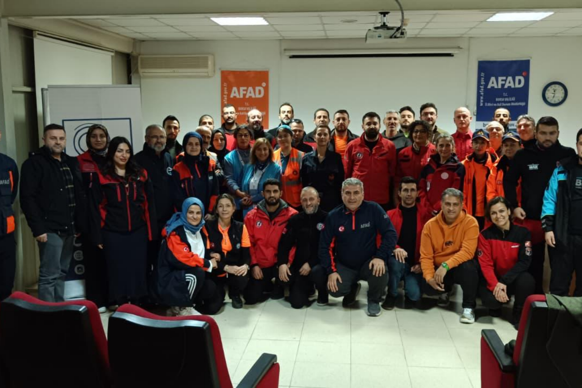 Türkiye'de Afet Psikolojisi Uygulayıcıları için Kapasite Güçlendirme Eğitimi